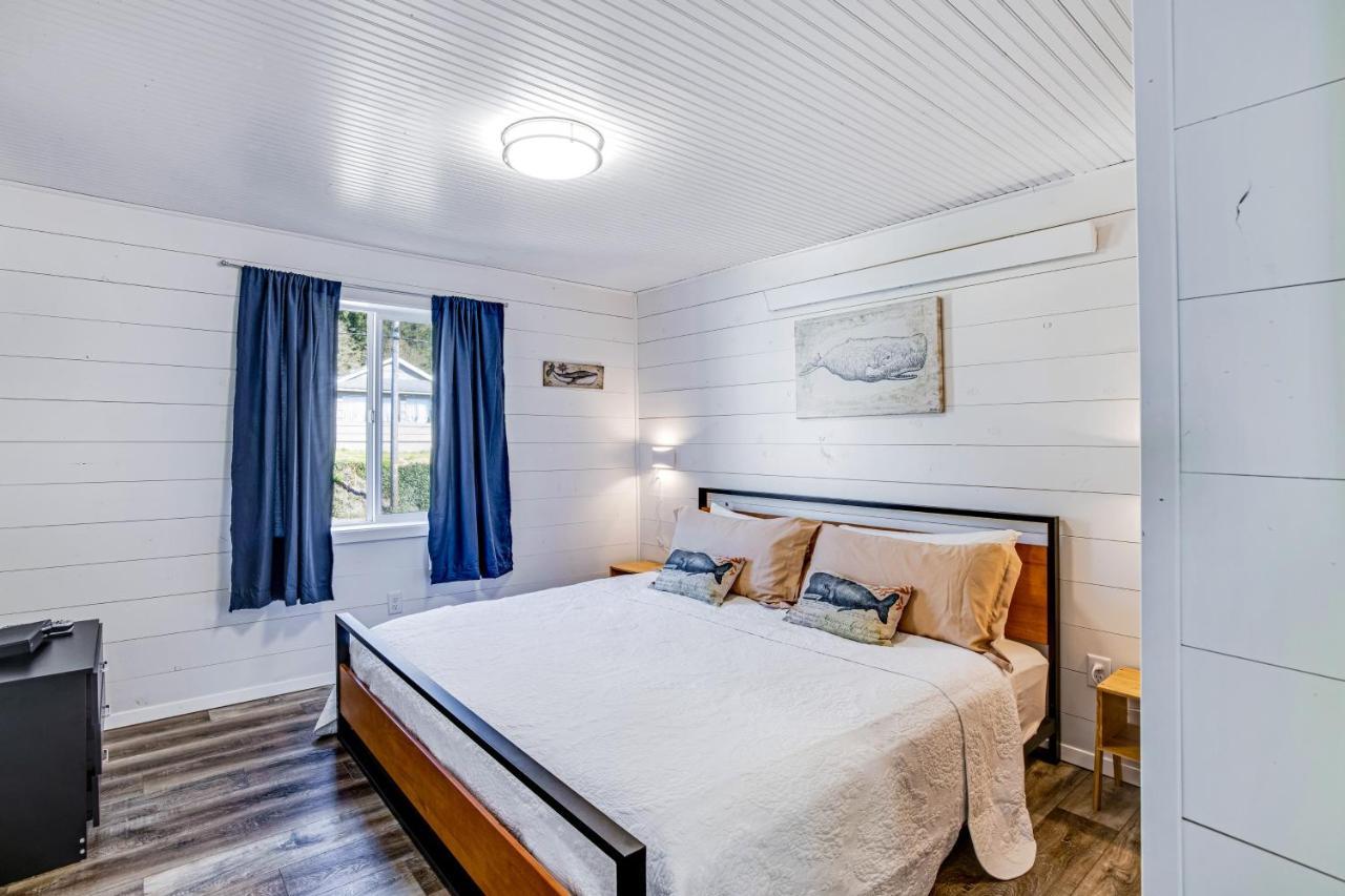 Fisherman'S Dream Boat House Garibaldi Extérieur photo